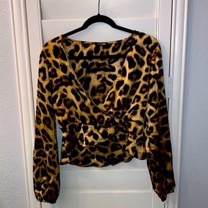 Cute leopard blouse